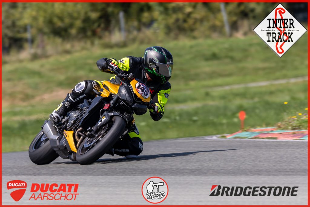 15+16+17/08/2025 Inter-Track at Ecuyers group 2 Blue