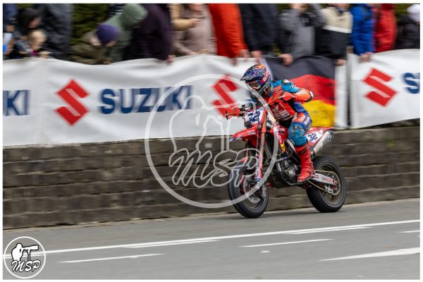 Superbiker 2024 Sunday action pictures #124