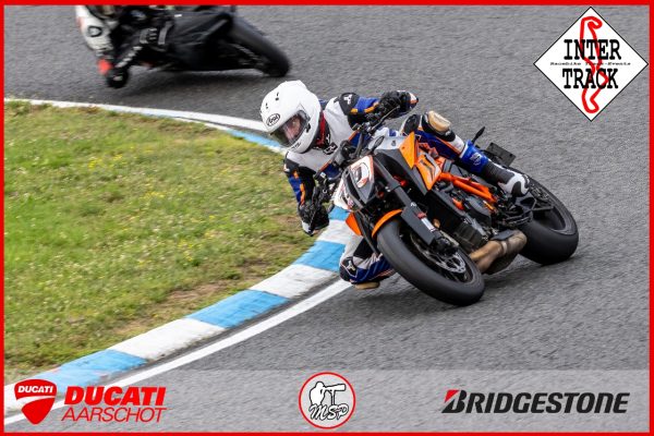 18+19+20/07/2025 Inter-Track at Circuit Carole group 4 Red #327