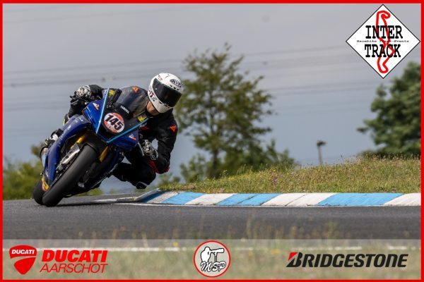 18+19+20/07/2025 Inter-Track at Circuit Carole group 4 Red #385
