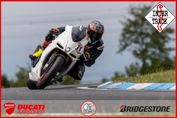 18+19+20/07/2025 Inter-Track at Circuit Carole group 4 Red #401