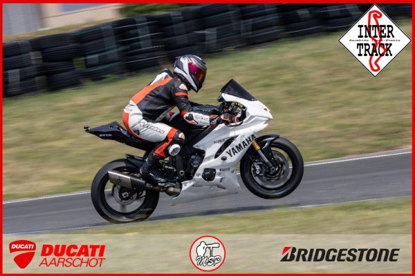 18+19+20/07/2025 Inter-Track at Circuit Carole group 4 Red #413