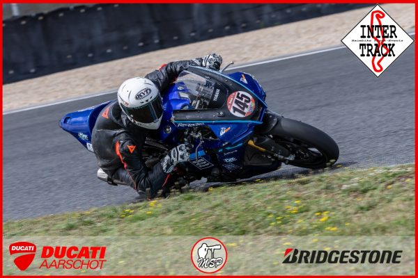 18+19+20/07/2025 Inter-Track at Circuit Carole group 4 Red #532