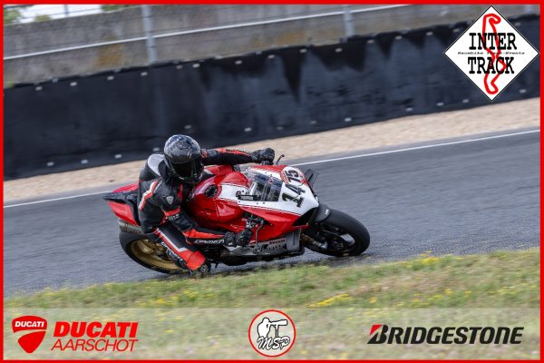 18+19+20/07/2025 Inter-Track at Circuit Carole group 4 Red #545