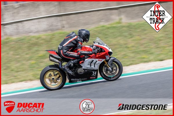 18+19+20/07/2025 Inter-Track at Circuit Carole group 4 Red #570